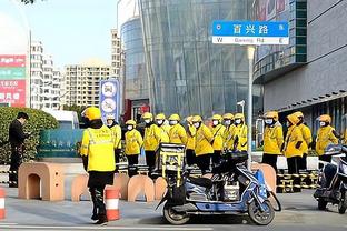 记者：京多安与阿劳霍进行了谈话，已经澄清两人之间的误会